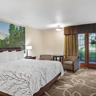 Best Western Plus Yosemite Gateway Inn | Oakhurst, California | Photo Gallery - 5