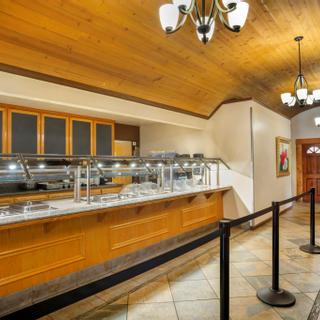 Best Western Plus Yosemite Gateway Inn | Oakhurst, California | Photo Gallery - 15