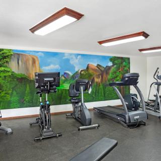 Best Western Plus Yosemite Gateway Inn | Oakhurst, California | Photo Gallery - 27