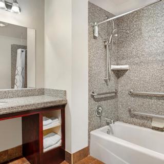 Best Western Plus Yosemite Gateway Inn | Oakhurst, California | Photo Gallery - 20