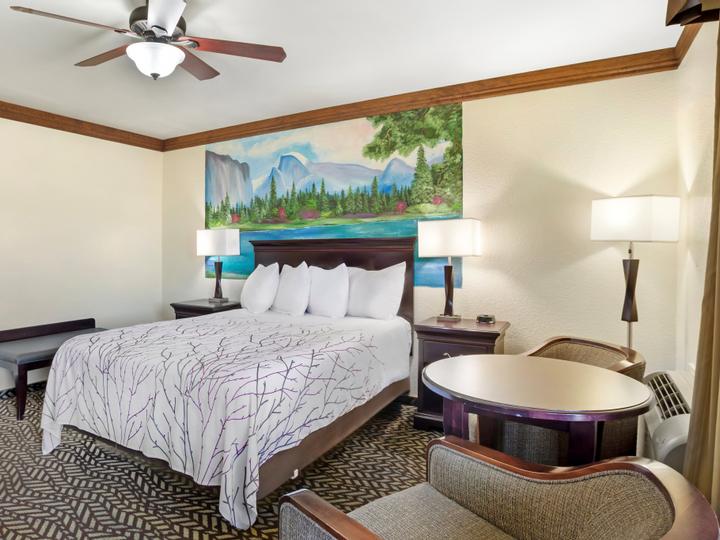 Best Western Plus Yosemite Gateway Inn | Oakhurst, California | 1