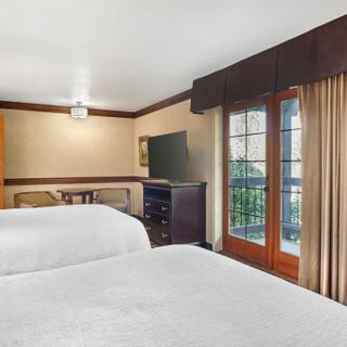 Best Western Plus Yosemite Gateway Inn | Oakhurst, California | Photo Gallery - 29