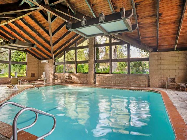 Best Western Plus Yosemite Gateway Inn | Oakhurst, California | 3